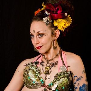 Meet your Posher, Lacey